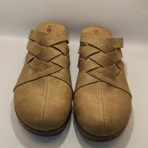 boc Women's Tan Mules Size 8